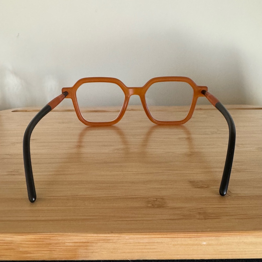 Reading Glasses +1.75 in Orange - Picture 6 of 6